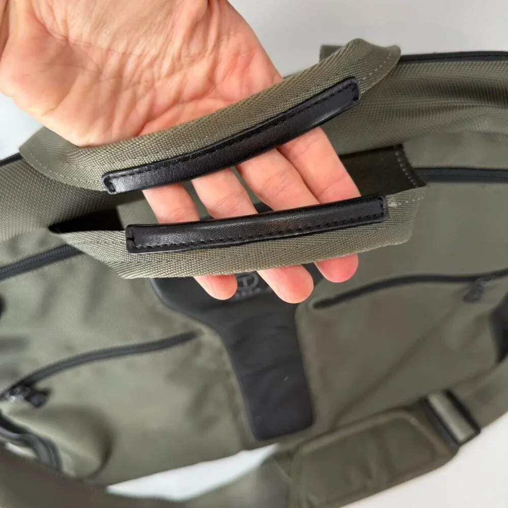 Tumi Tech Travel Olibe Green Laptop Multi Pocket Messenger Bag